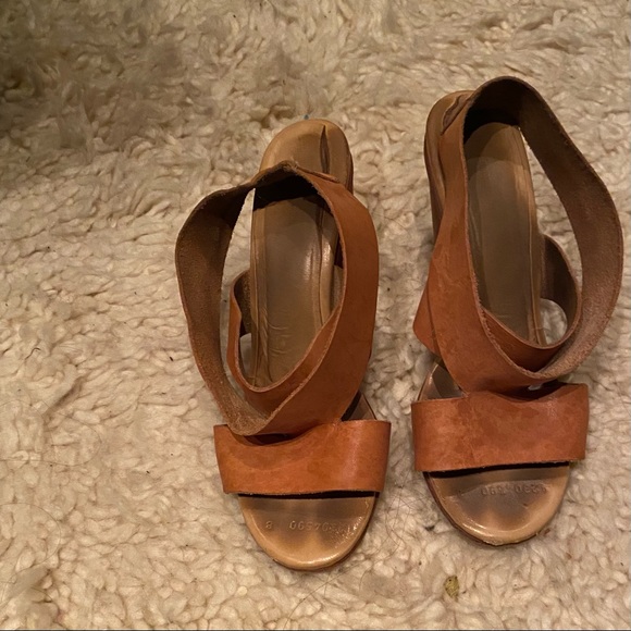 Rare A Détacher Architectural Leather Heels 8 - Picture 8 of 8